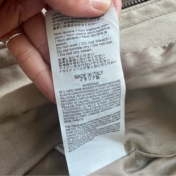 Leather Jacket 100% leather. 3/4 sleeves. Made in Italy. XS. Nude color - Picture 6 of 13